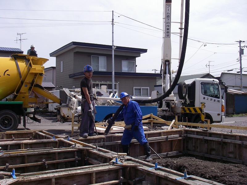 基礎工事